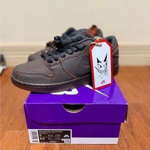 Nike Dunk Low Premium in Dark Brown and Orange